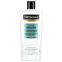 TRESemmé acondicionador liso y sedoso 685 ml
